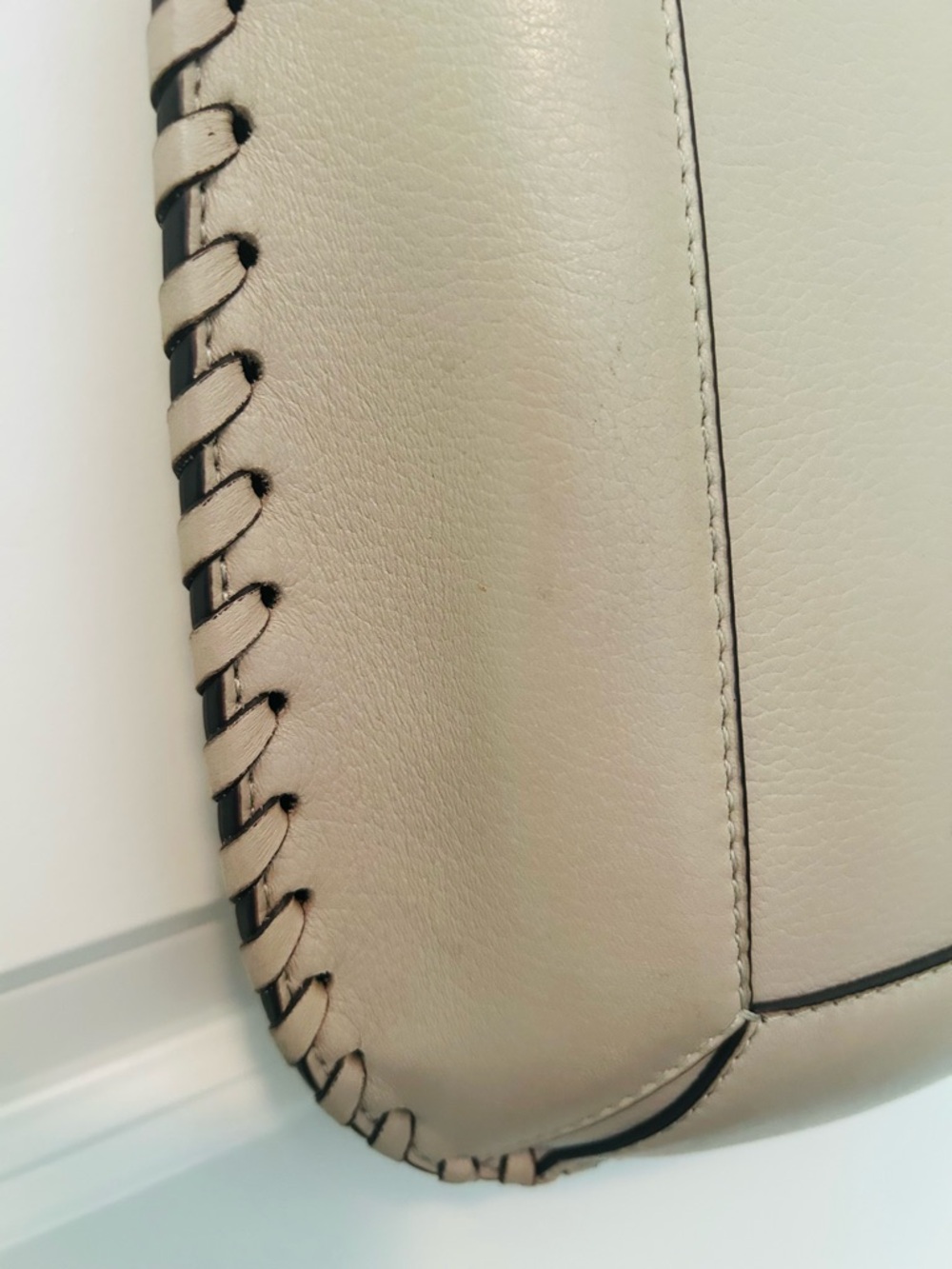 Isabel Marant Oskan Leather Bag – Beige Whipstitched - Picture 4 of 7